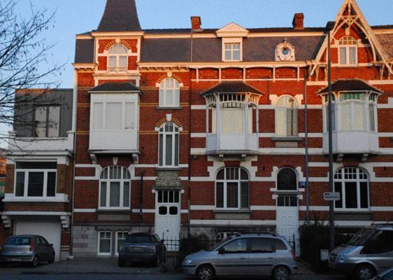 B&B Villa Des Roses Hasselt Exteriör bild
